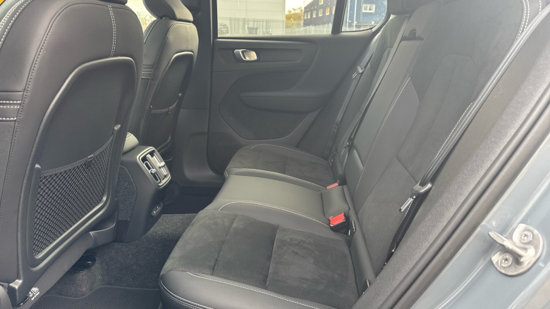 Volvo C40 170kW Recharge Plus 69kWh 5dr Auto Electric Estate